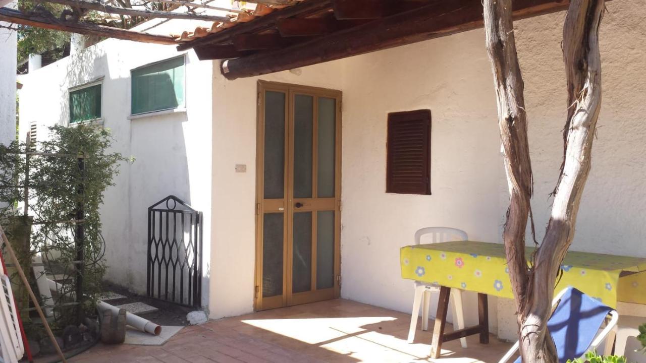 Villetta Dei Limoni Vulcano  Extérieur photo